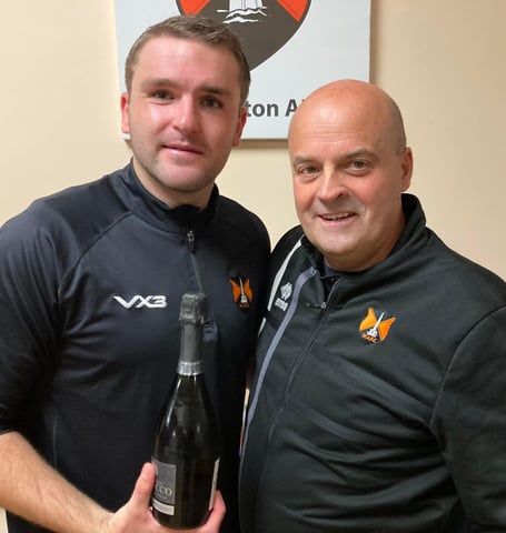Mark Cornish was Wellington's Man of the Match and he received his award from Michael Owen, bar manager and Reserves' assistant boss, on behalf of sponsors JH Total Construction Ltd.