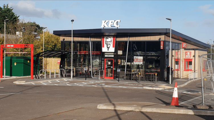 The opening of Wellington's KFC drive-thru restaurant has been delayed.