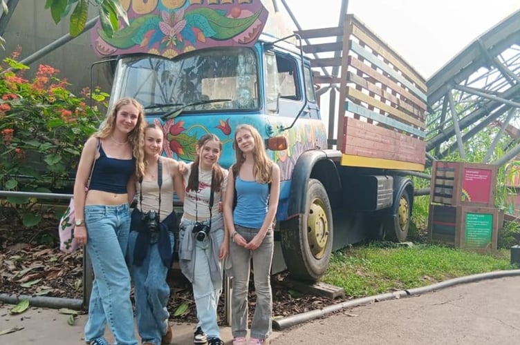Court Fields School students visit St. Ives