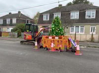 Residents plan Xmas decorations for sinkhole which appeared months ago