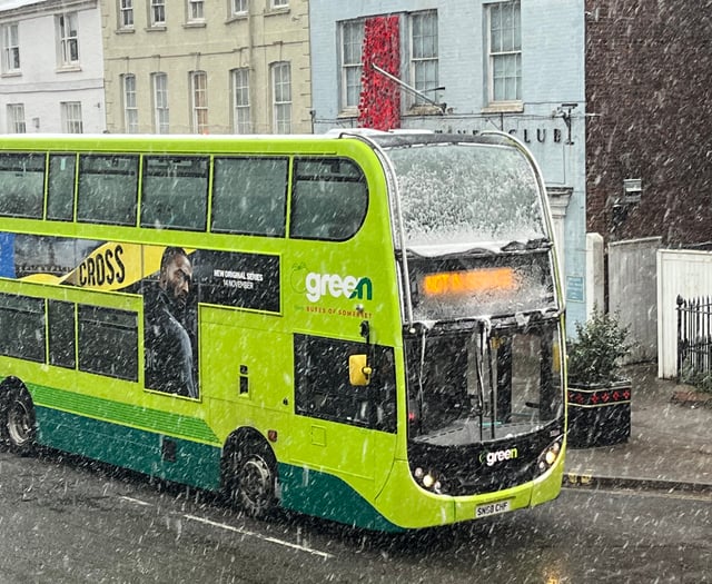 Live updates as snow falls in Somerset amid Met Office weather warning