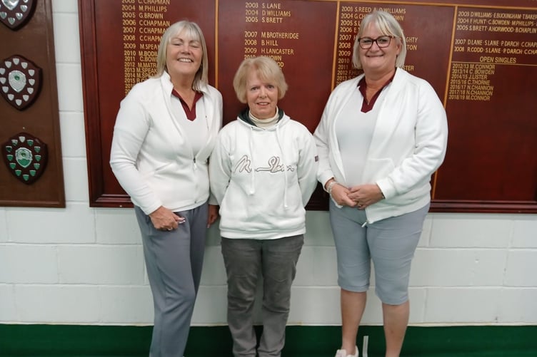 Skip Pauline Wadham, Monica Carter and Debbie Lane of Oaks