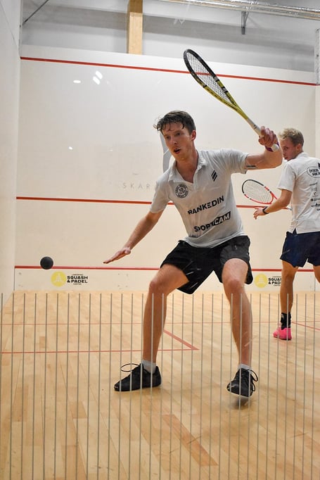 Wellington maintain hot pace in county squash league