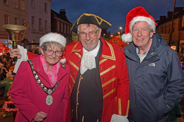 THE MAYOR OF WELLINGTON JANET LLOYD WELLINGTON TOWN CRYER ANDREW NORRIS AND CLINTON ROGERS COMPERE