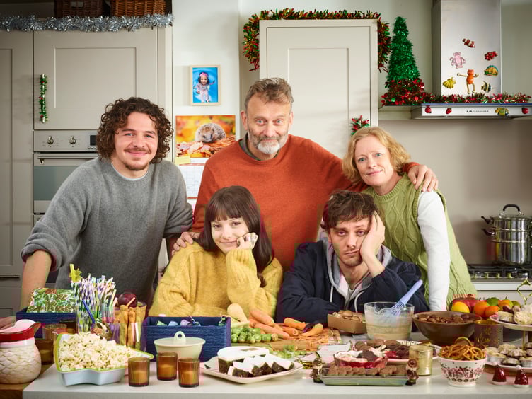 Outnumbered Christmas Special 2024,26-12-2024,Christmas Special 2024,Christmas Announcement,Ben (DANIEL ROCHE), Karen (RAMONA MARQUEZ), Dad (HUGH DENNIS), Jake (TYGER DREW HONEY), Mum (CLAIRE SKINNER),**STRICTLY EMBARGOED NOT FOR PUBLICATION UNTIL 00:01 HRS ON 26TH NOVEMBER 2024**,Hat Trick (ON) Ltd,Adam Lawrence
