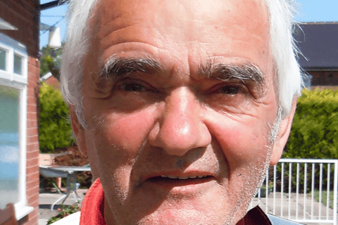 Ernie Windsor - skipped bottom side Demons to victory