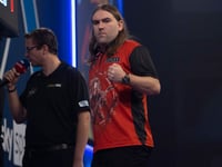 Searle crashes out of World Darts Championship 