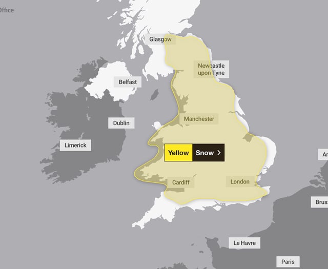 Met Office issues two-day 'heavy snow warning' for Somerset 
