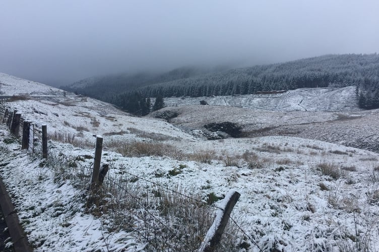 Met Office forecasters have heightened the weather alert for locations north of Bath and South Gloucestershire to amber from 6pm tomorrow until 12pm on Sunday.