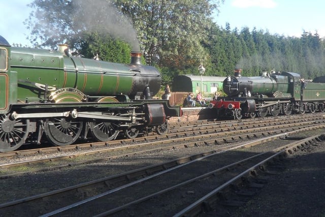 'Memory trains' project to help ease dementia