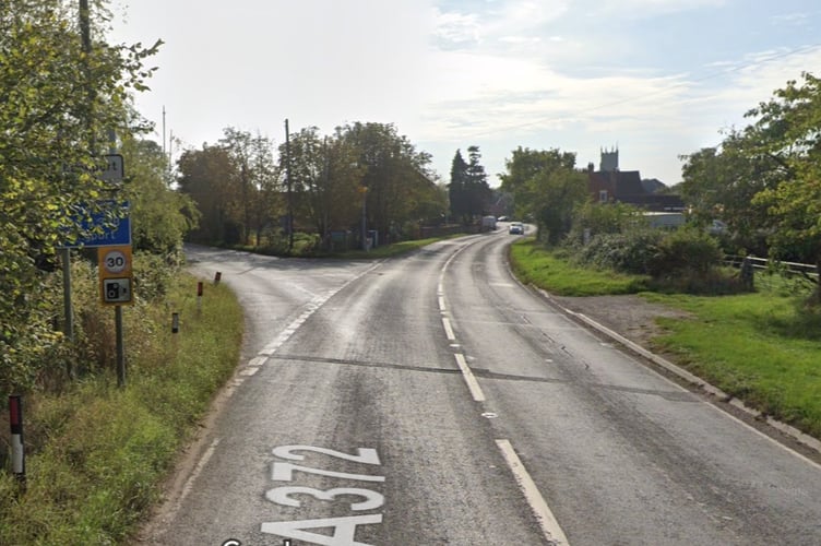 The A361 Fore Street in Othery, near the junction with the A372 - Google Maps - 160125
