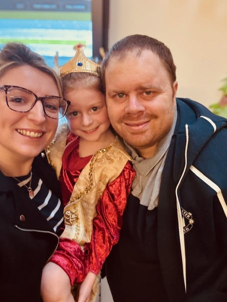 Marcus Williams with daughter Lola and his wife Laura. Photo released February 11 2025. A dad lost all memory of his family and even forgot his own name as a result of an aggressive brain tumour - after being misdiagnosed with vertigo.Marcus Williams, 35, began experiencing intense headaches, fatigue, and seizures but doctors repeatedly misdiagnosed his symptoms for vertigo.The dad-of-one started to lose his memory - and couldn't recognise his daughter, Lola, five - and his wife, Laura, 31, pushed to get a CT scan.It revealed a large tumour and Marcus was rushed for emergency surgery to remove 98% of the mass - after being given hours to live.
