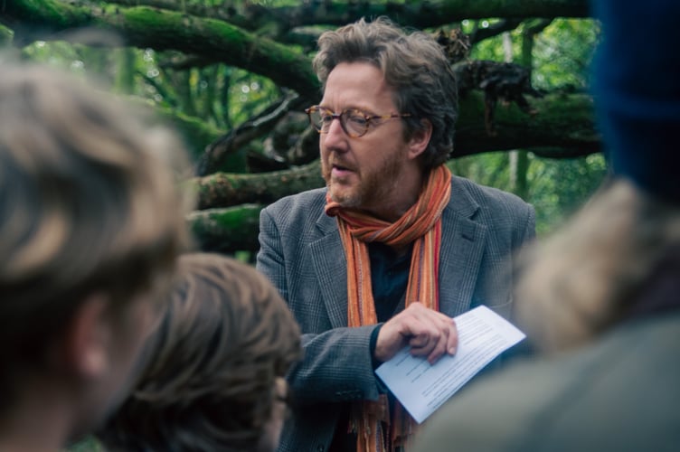 Professional storyteller, Dan Broadbent
