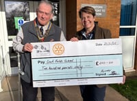 Court Fields School receives generous donation from Rotary Club