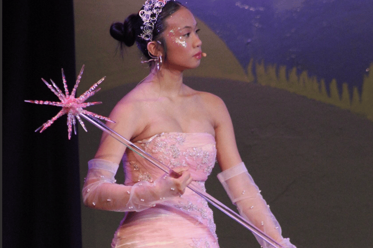 Angelhyn plays the musical's beloved character Glinda