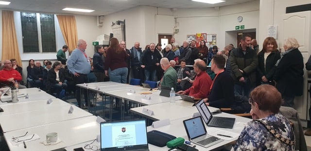 Wellington Town Council meeting with housing protestors (Photo: Tindle Newspapers)