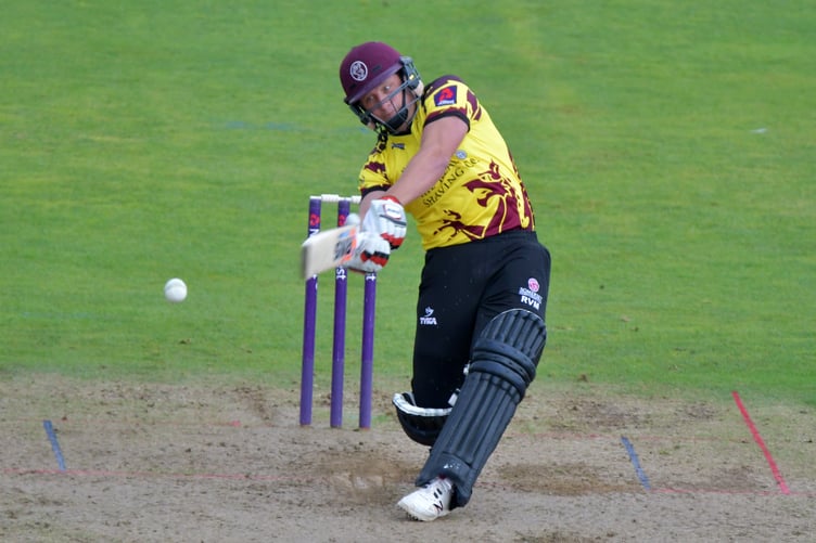 Roelof van der Merwe in action for Somerset