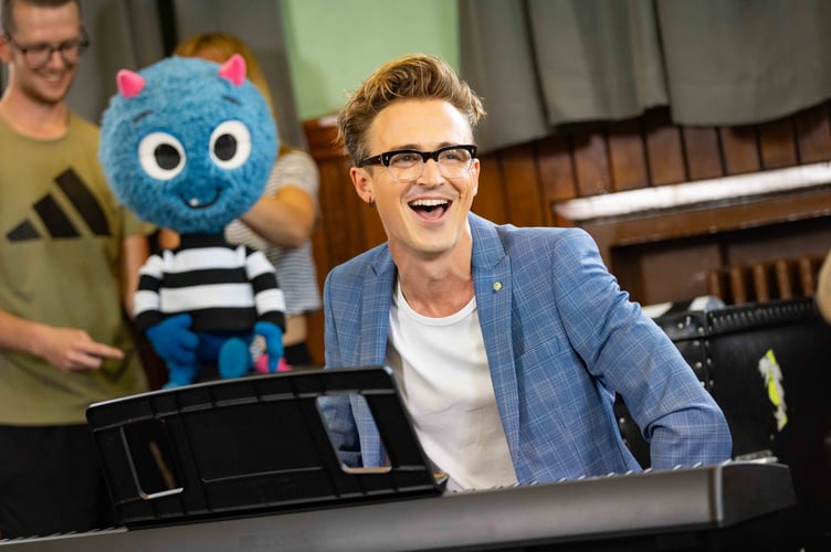 Taunton Brewhouse will host Tom Fletcher’s sellout production of THERE’S A MONSTER IN YOUR SHOW this month as part of a Major UK Tour