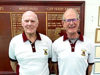 Ian and Liz win Wellington Bowling Club finals