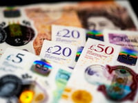 Gideon Amos calls for tax hotline to support pensioners