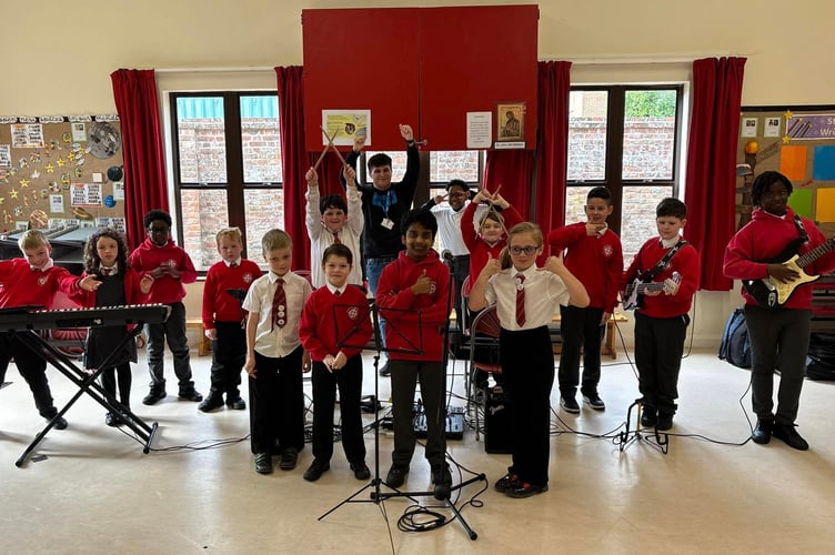 On Wednesday, March 26 St John’s C of E Primary school hosted a morning of music, showcasing student talent for peers, staff and families to enjoy. 