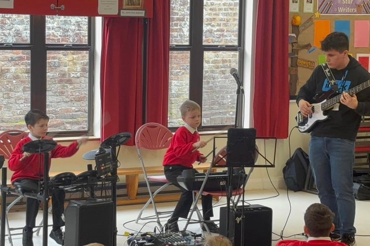 On Wednesday, March 26 St John’s C of E Primary school hosted a morning of music, showcasing student talent for peers, staff and families to enjoy. 
