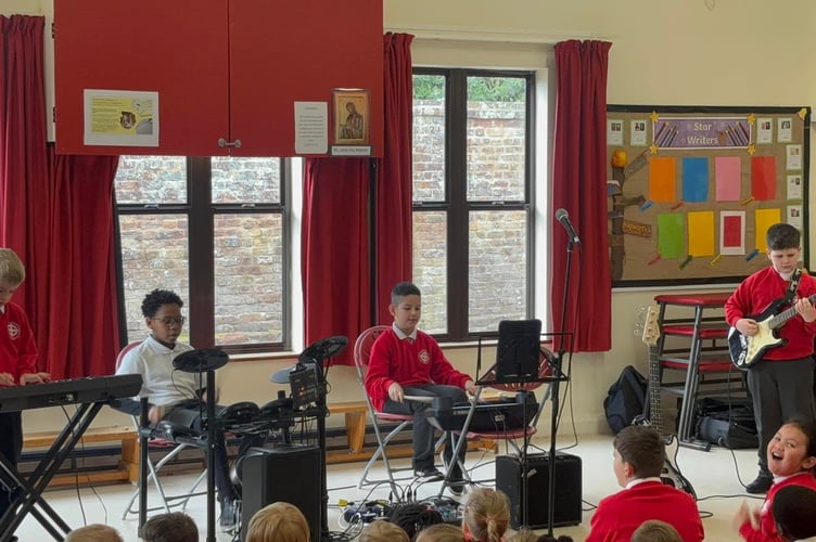 On Wednesday, March 26 St John’s C of E Primary school hosted a morning of music, showcasing student talent for peers, staff and families to enjoy. 