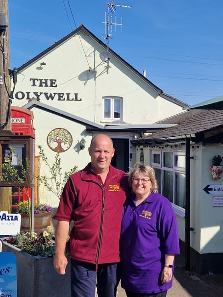 New owners Nicky and John Pope have turned the former Hollywell Lake pub into an antiques stop and tearooms