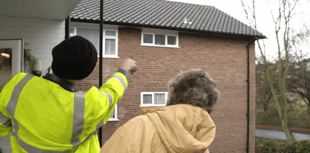 Inform police of those being targeted by rogue traders