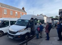 New Wivey to Welly bus arrives in town centre