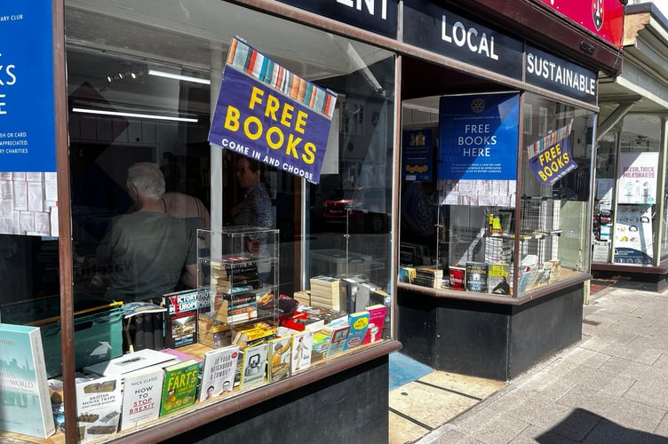 The Wellington Monument Rotary Club pop-up book shop has returned to Wellington's town centre