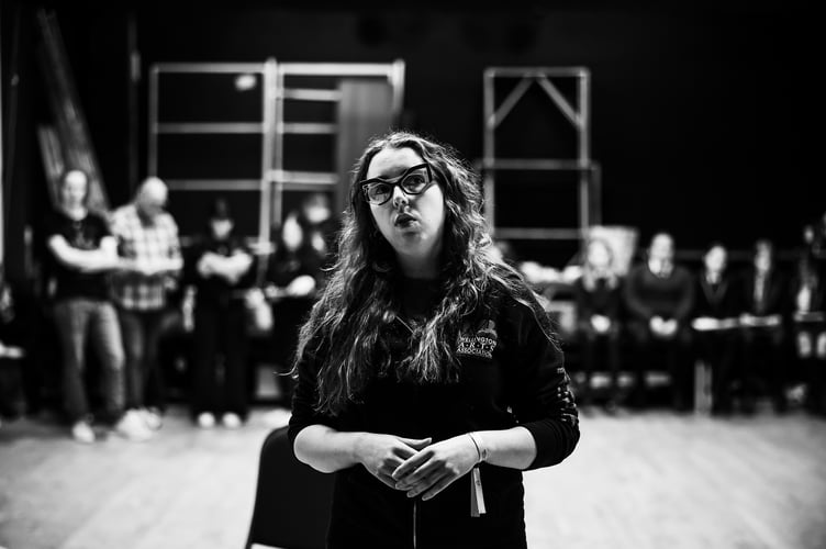 Principal Rosalie Mullins (Kiera Chard)