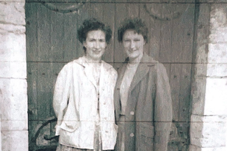 Marianne Duddilieu and Barbara Pearson in the year that they met (1958)