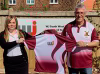 Westpark company presents shirts to Wellington Bowling Club
