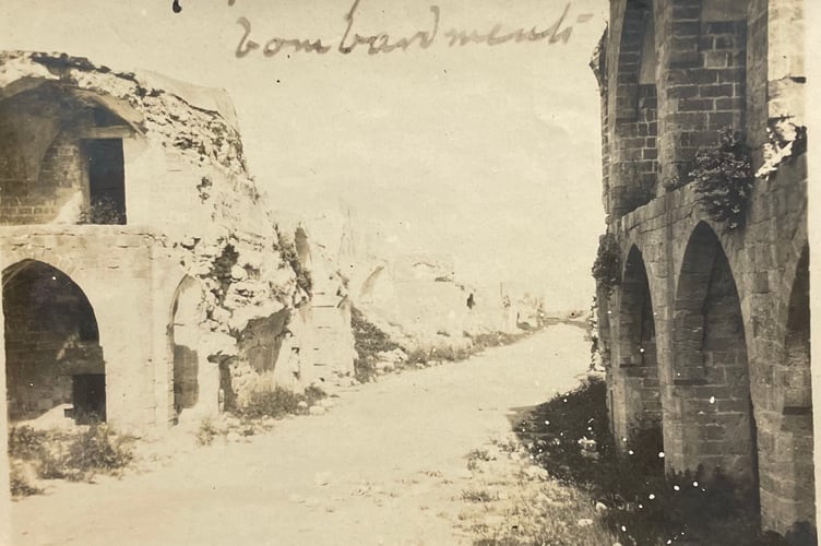 Captioned: "In Gaza after the bombardments"