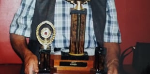 Cottage Pies beat Relyon to stay ahead of the field 