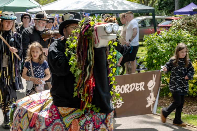 The Wellington Folk & Custom Society Hobby Horse