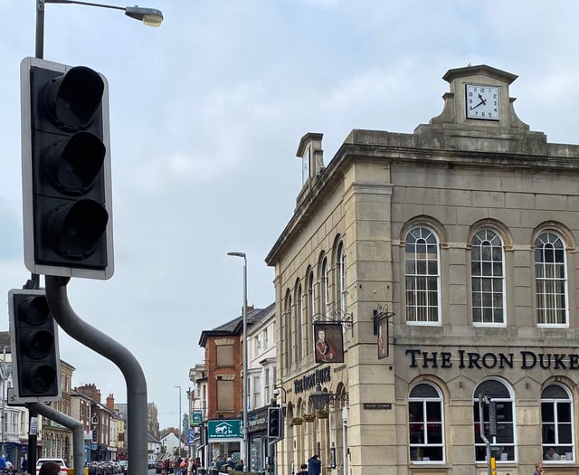 “Nothing we can do” say council as power cut strikes traffic lights