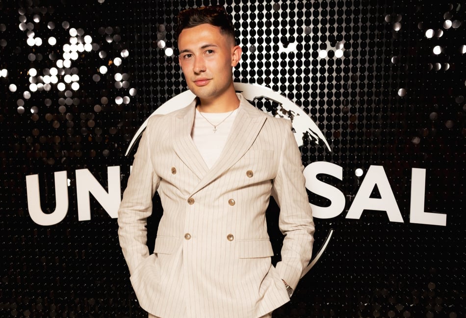 Influencer attends VIP film event in London