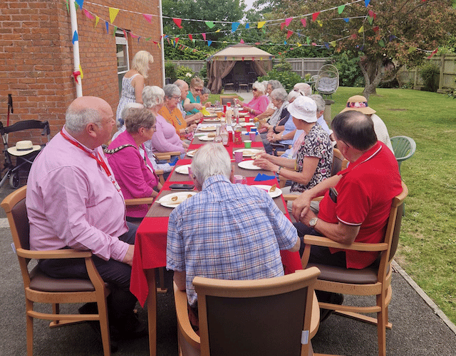 Tenants thank councillors for saving their homes