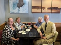 MP meets with visitors from Wellington, Florida