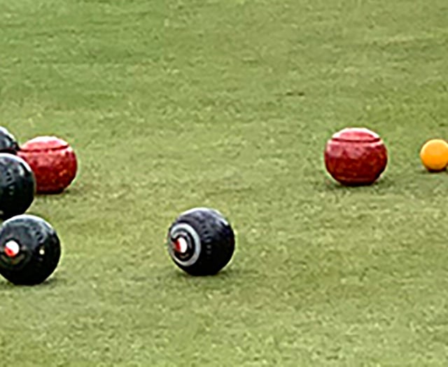 Wellington Bowling Club teams come away with mixed fortunes