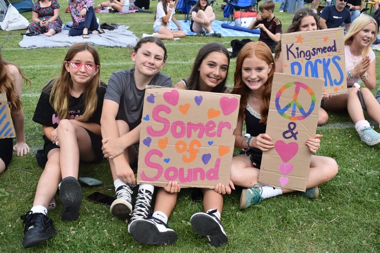 Students support the Somer of Sound