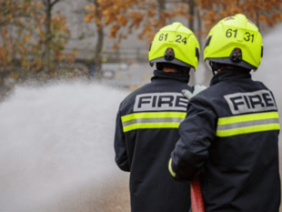 Wellington fire crew among 23 stations to attend garden fire