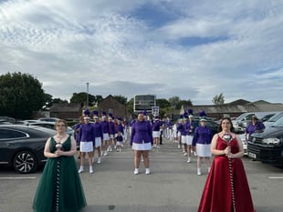 Majorettes make an award winning prom arrival