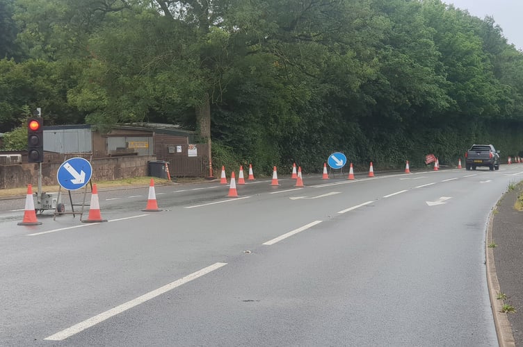 Temporary traffic lights have been set up on the A38 at the Uffculme and Appledore crossroads following a car crash in which five youths were injured.