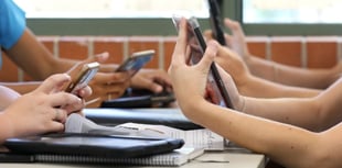 Town council backs school’s phone pouch initiative