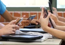 Town council backs school’s phone pouch initiative