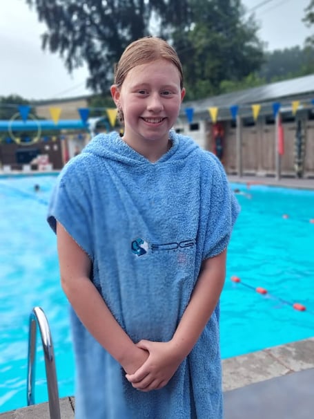 Emilia Stus, aged 11, has swum 1,000 lengths to help Wivey Pool's 'fit for the future' fund-raising appeal.