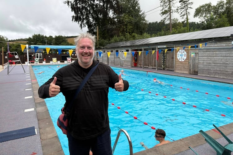 Wivey Pool WILDSquad's Simon Crew was one of a team of three who completed the Eddystone to Plymouth challenge.